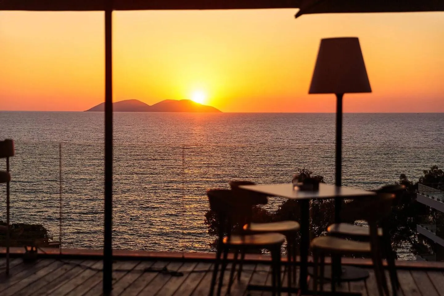 Luxury Apartment Marina Bay Resort Vlorë אלבניה